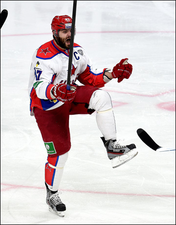 Александр Радулов