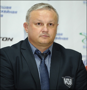 Зиновьев