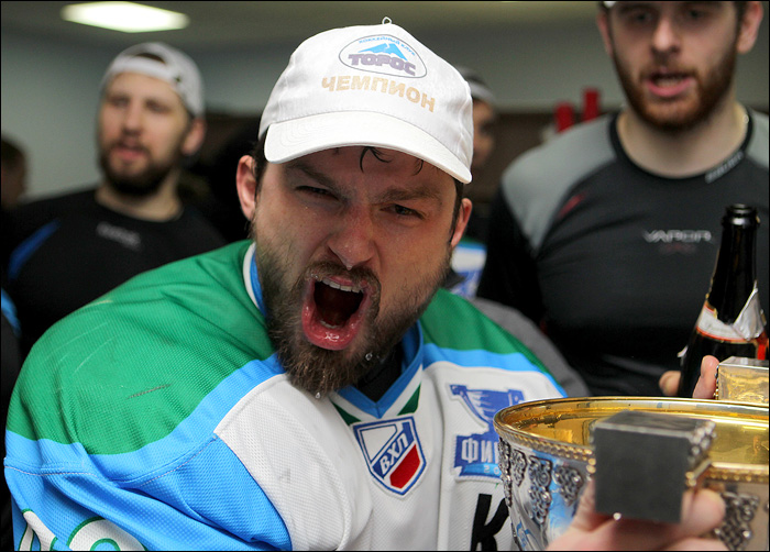 Анатолий Степанов и его Братина