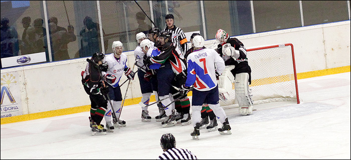 9 ноября 2014 года. Альметьевск. Регулярный чемпионат ВХЛ. Нефтяник - Ариада - 3:1