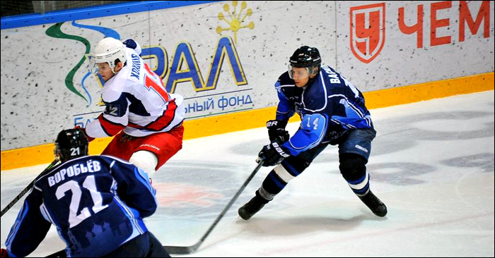 Александр Васильев