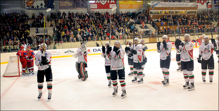 18 апреля 2016 года. Ижевск. Финал. Матч № 4. Ижсталь - Нефтяник - 2:3