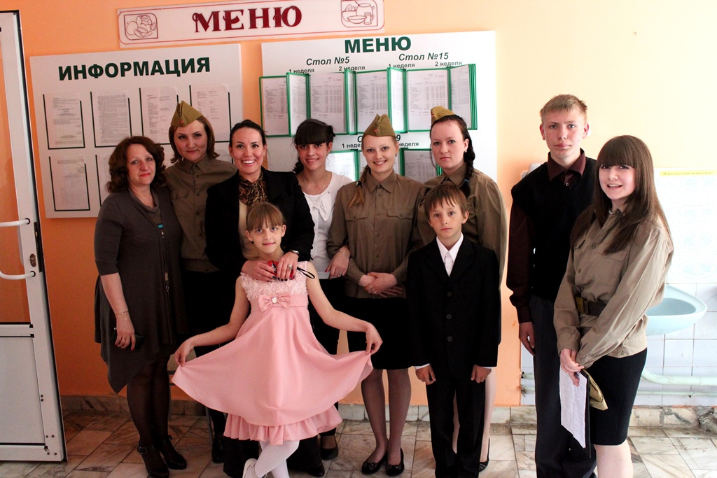 "Сокол" поздравил с Днем Победы