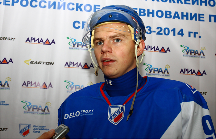 Дмитрий Михайлов хоккеист